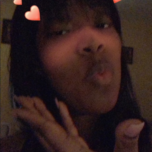 Meet your Posher, Laquita - Picture 5 of 12